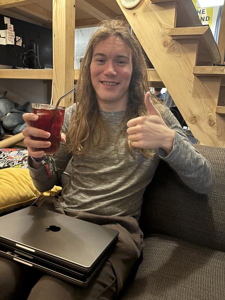 Datei:Gee mit Glunk.png